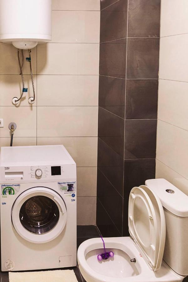 Apartmán Lina - Prn, Tower Prishtina Priština Exteriér fotografie